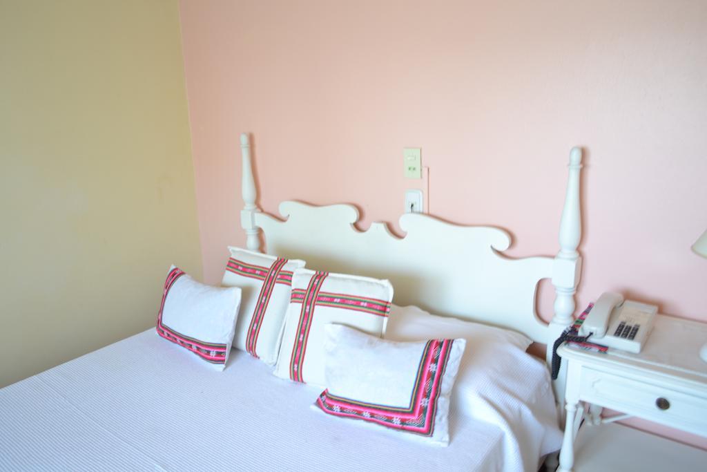 Hosteria Belvedere Pinamar Phòng bức ảnh